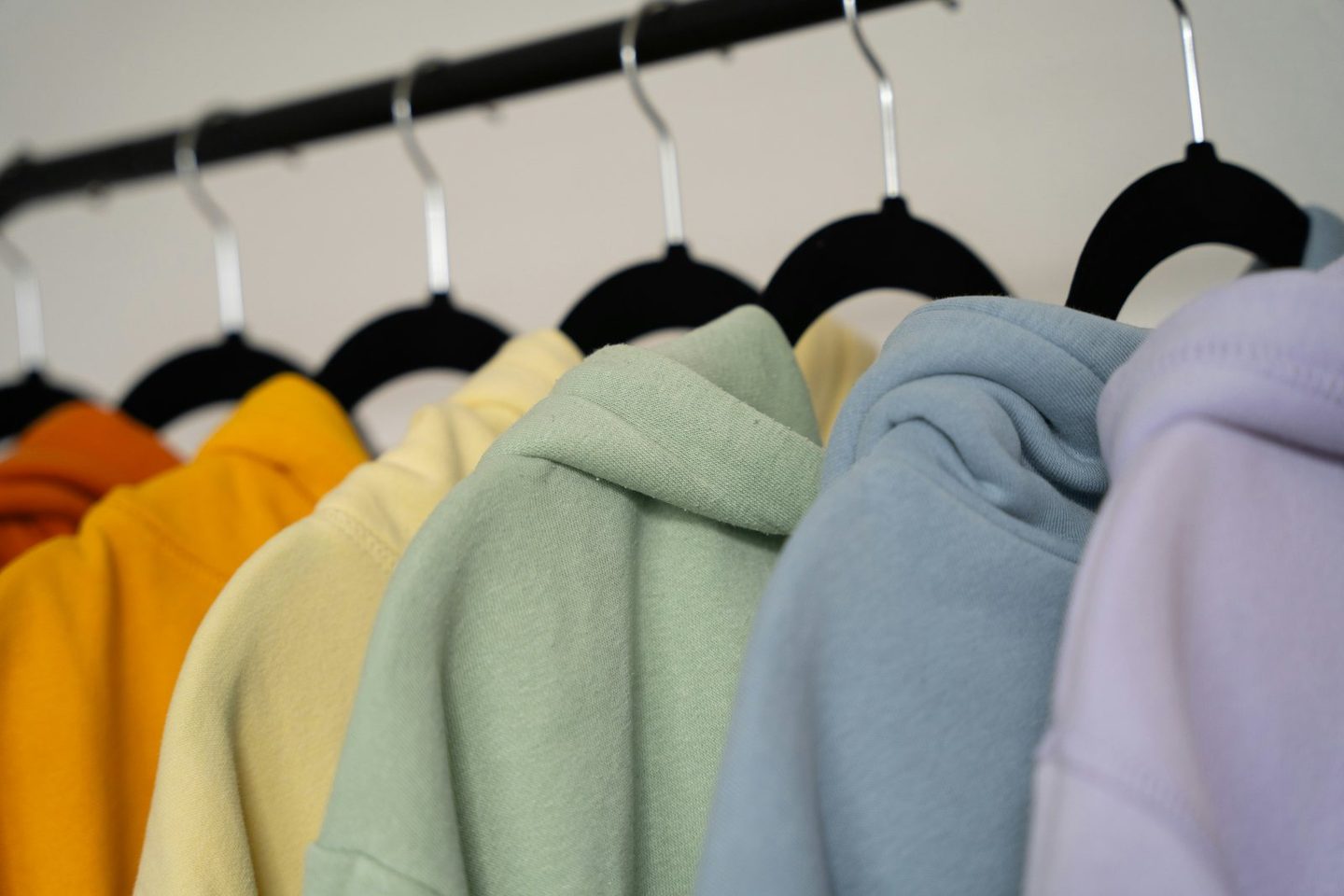 Printed t-shirts and sweatshirts